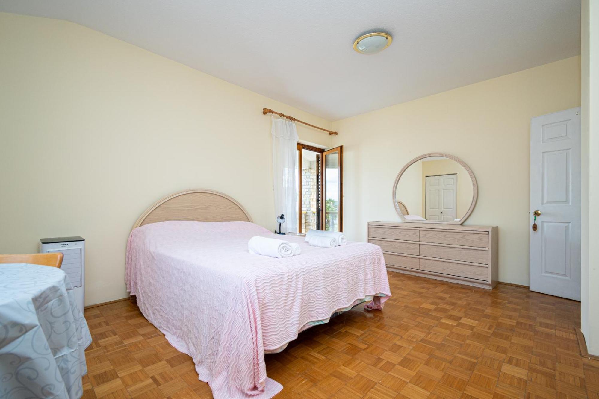 Apartments And Rooms By The Sea Mrljane, Pasman - 327 Neviđane Szoba fotó